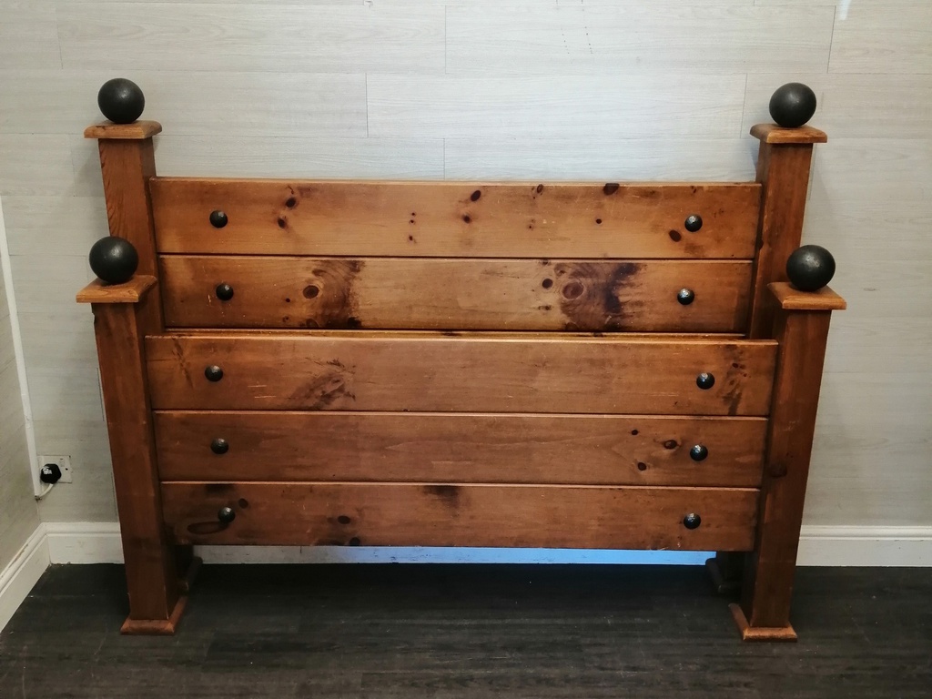 QUALITY 5ft  SOLID RUSTIC PINE BED FRAME