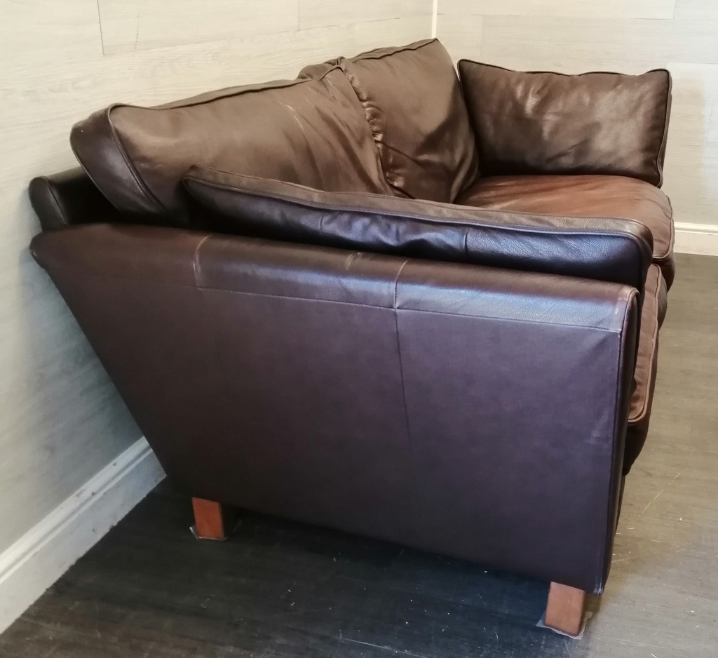 MARKS AND SPENCER LEATHER SOFA