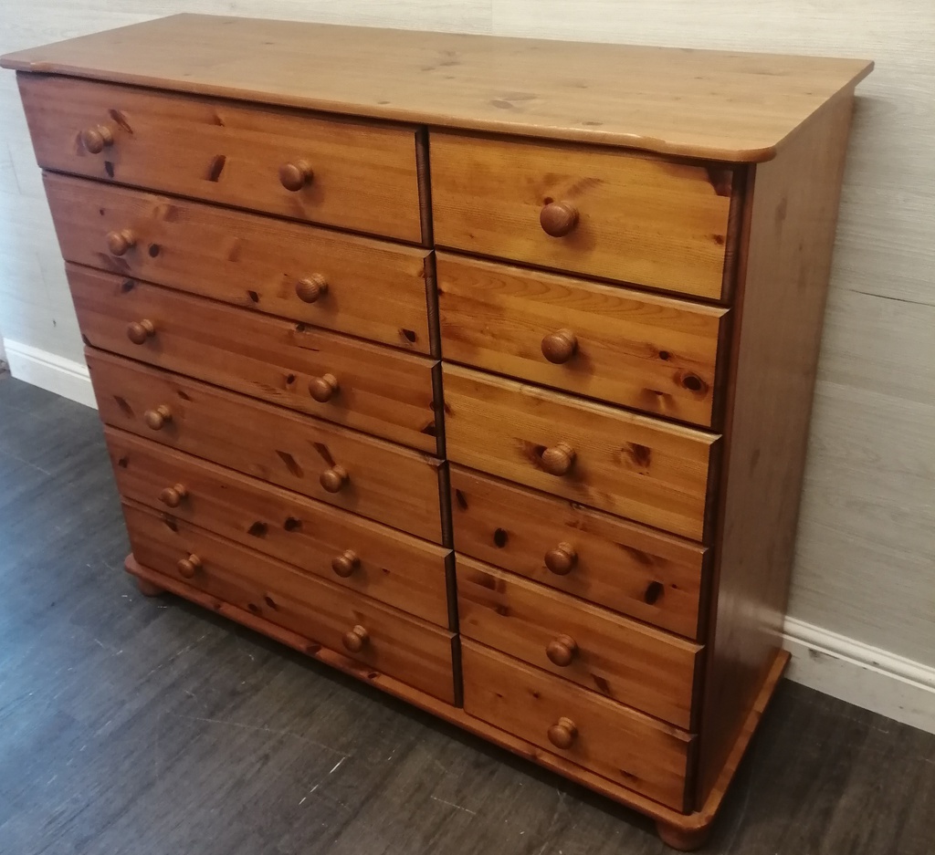 pine 12 drawer merchant style pine chest