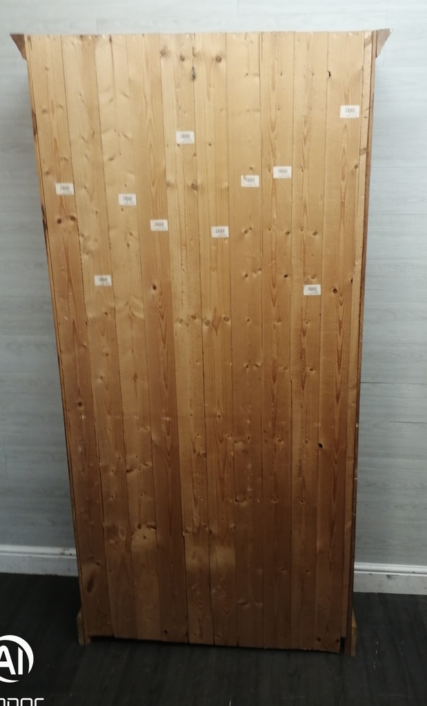 QUALITY SOLID PINE BOOKCASE