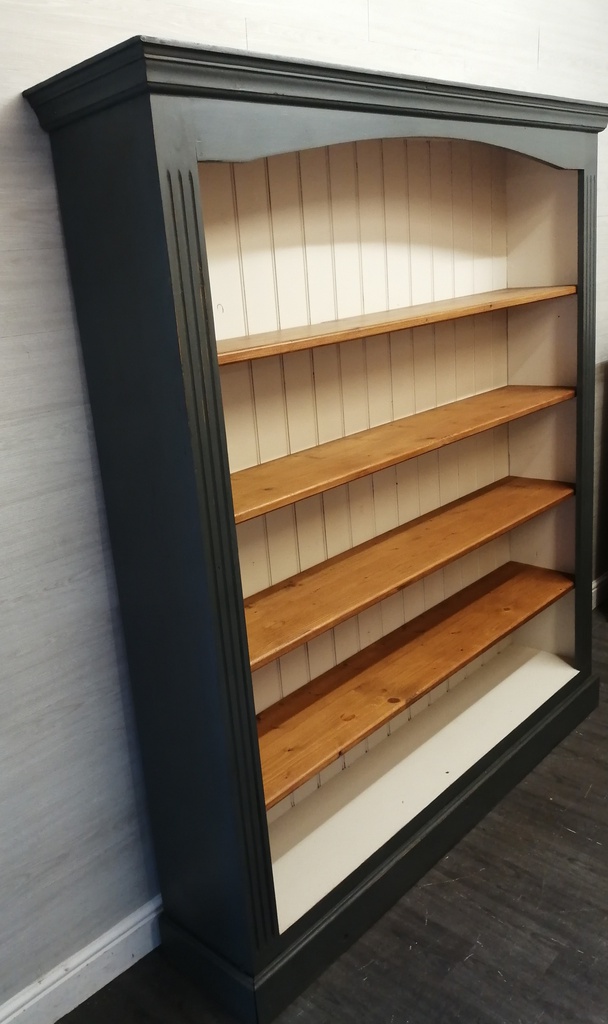 QUALITY LARGE PINE PAINTED BOOKCASE