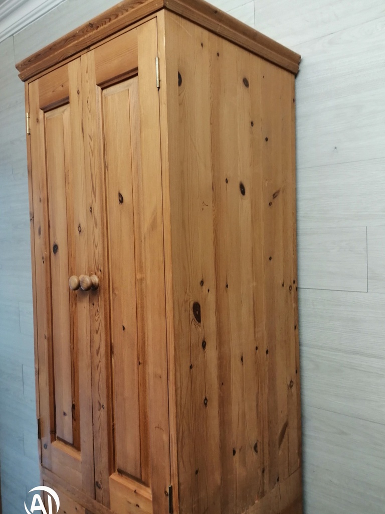 Solid Pine LINEN CUPBOARD/ Wardrobe