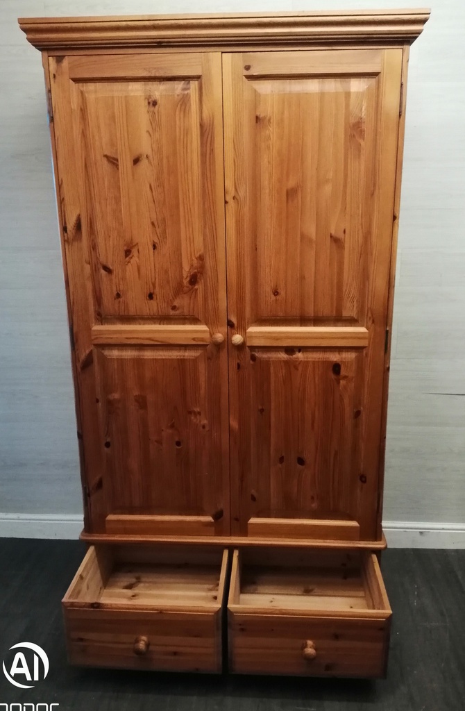 Solid pine double wardrobe with drawers
