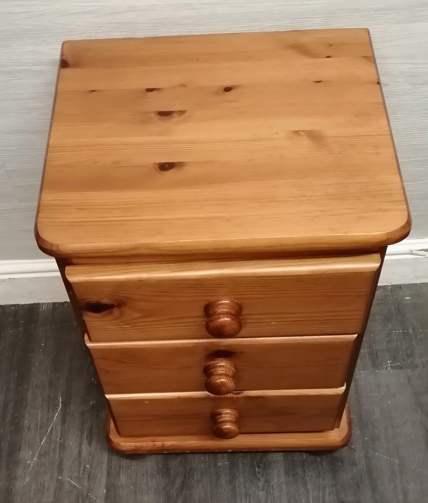 Quality solid pine three drawer bedside chest