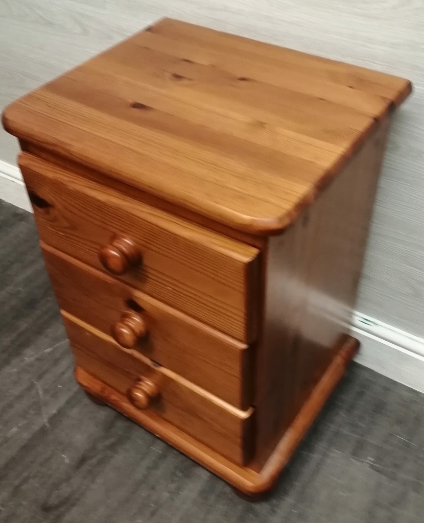 Quality solid pine three drawer bedside chest