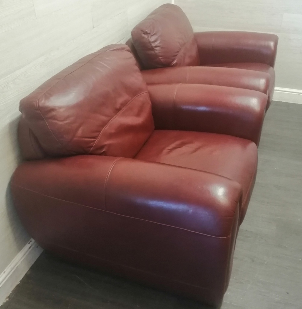Deep red leather three peice suite