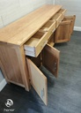LOVELY QUALITY LARGE OAK SIDEBOARD