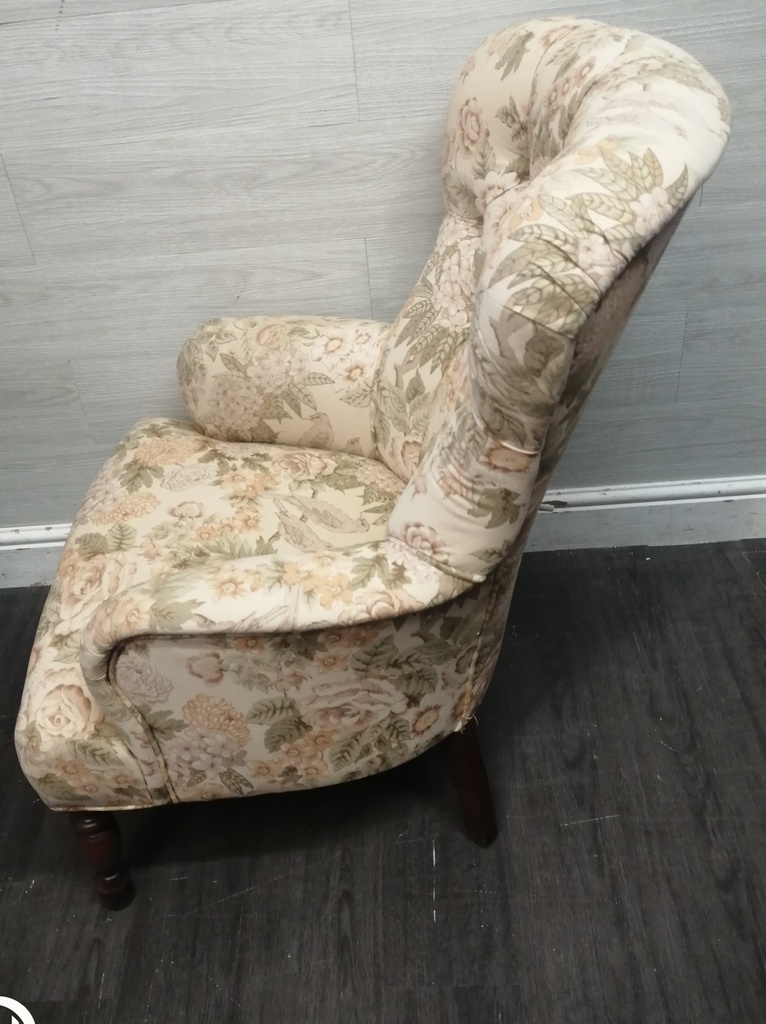 LOVELY BIRD PRINT BEDROOM CHAIR