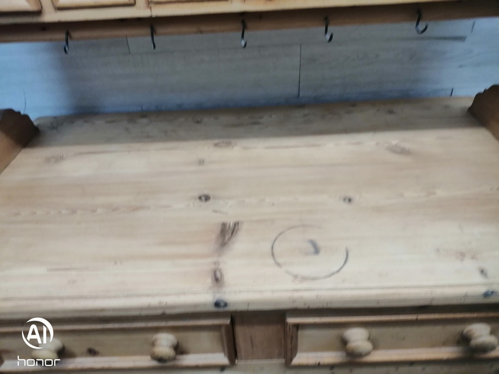 Stunning Solid Pine Quality Kitchen Island Unit