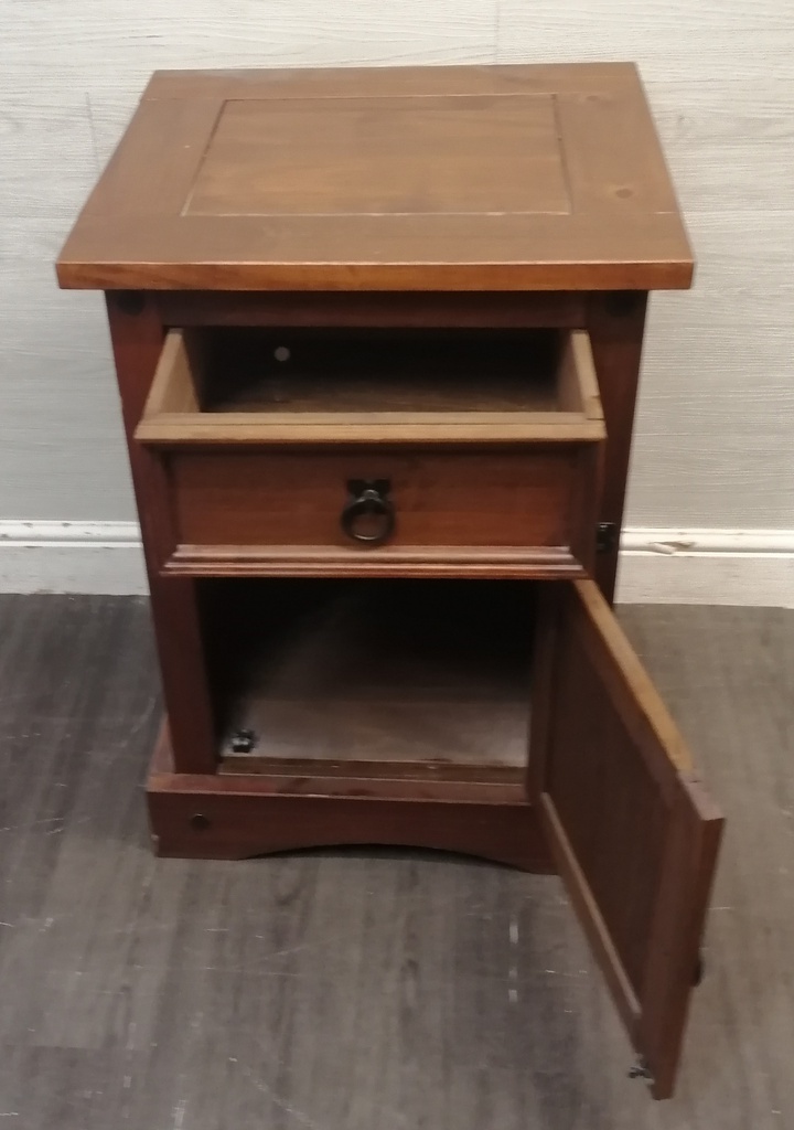 Single large mexican pine bedside
