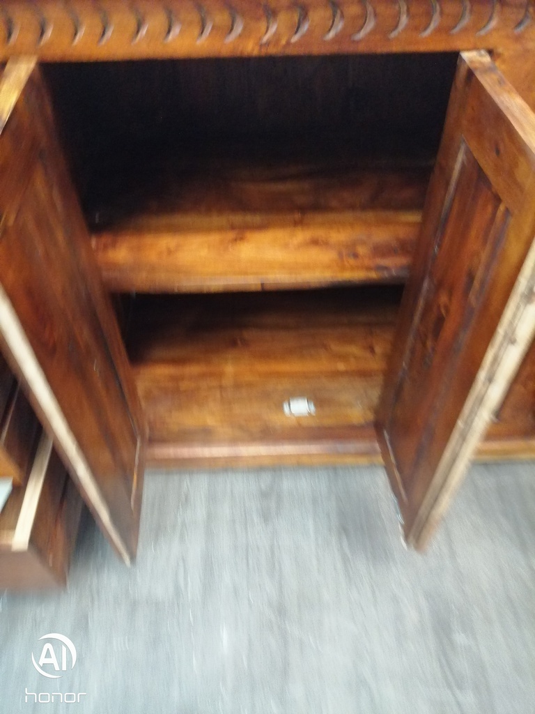 QUALITY LARGE SOLID WOOD SHEESHAM SIDEBOARD