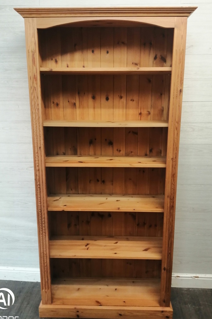 QUALITY SOLID PINE BOOKCASE