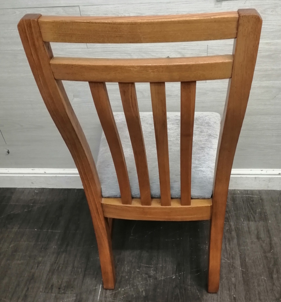 Quality set of six oak chairs