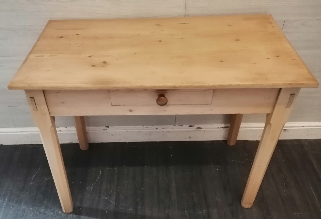 Lovely Old Pine Dressing Table / Desk/console table