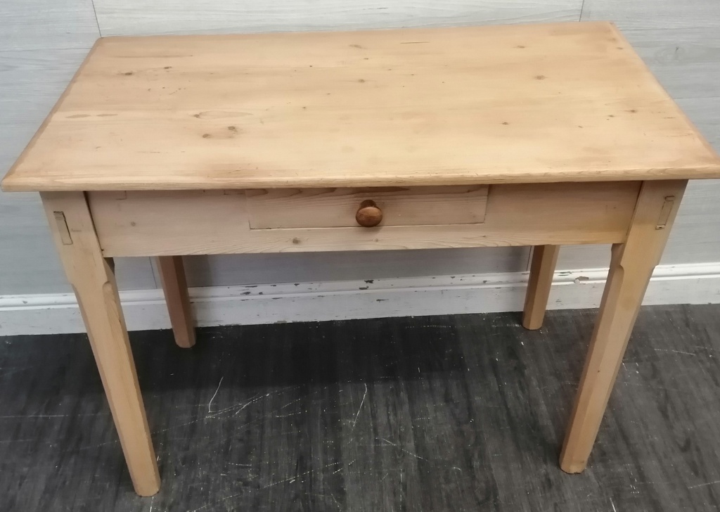Lovely Old Pine Dressing Table / Desk/console table