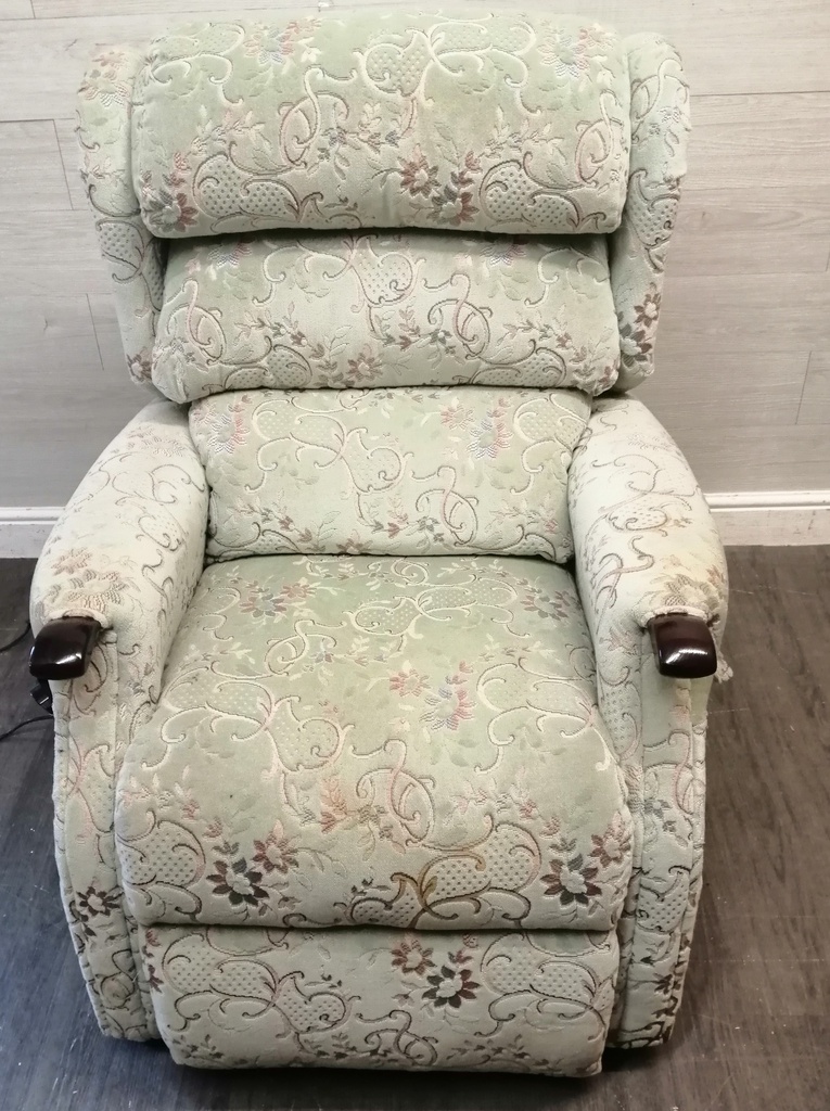 LOVELY RISE AND RECLINE ARMCHAIR