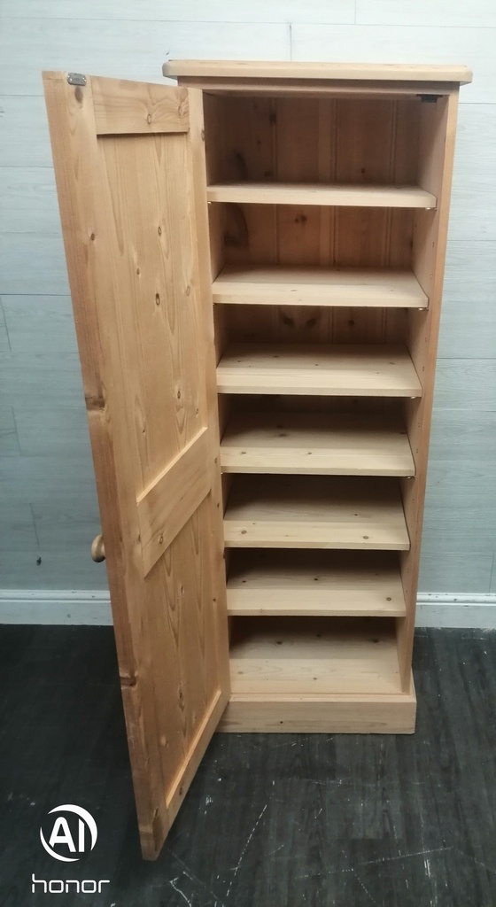 S0LID PINE LINEN CUPBOARD/ WARDROBE
