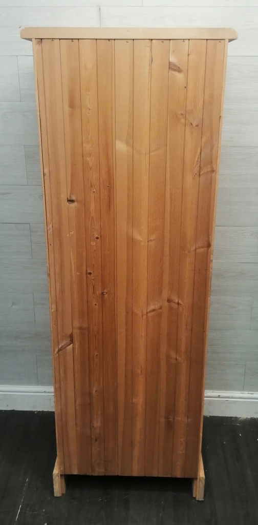S0LID PINE LINEN CUPBOARD/ WARDROBE