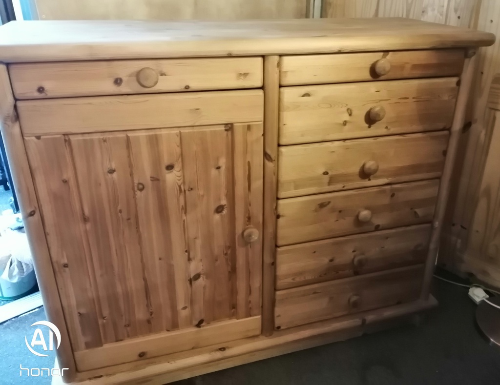 QUALITY DANISH PINE SIDEBOARD UNIT