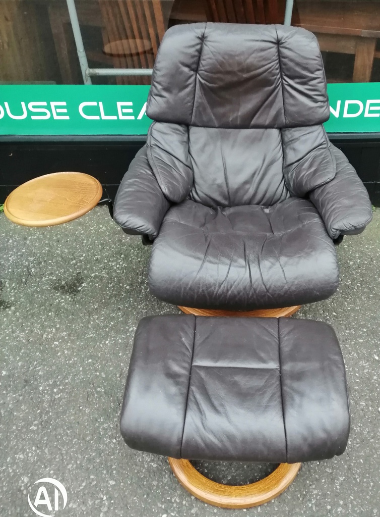 STRESSLESS Brown Leather Recliner Chair with Footstool &amp; Side Table