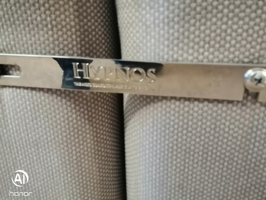 Quality Hynos 6ft Zip &amp; Link Mattress Divan Base