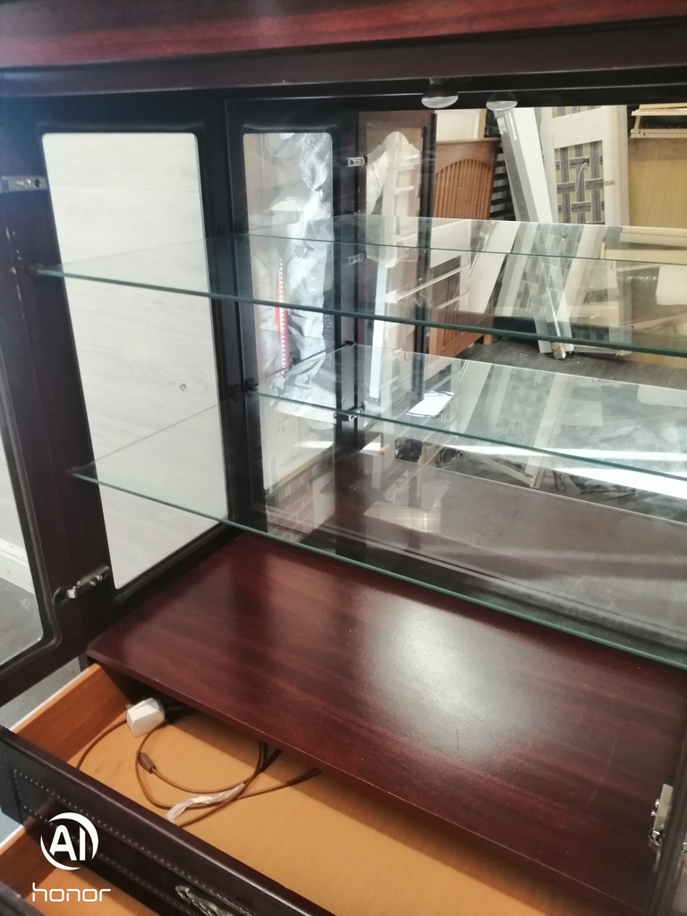 Glazed fronted display cabnit