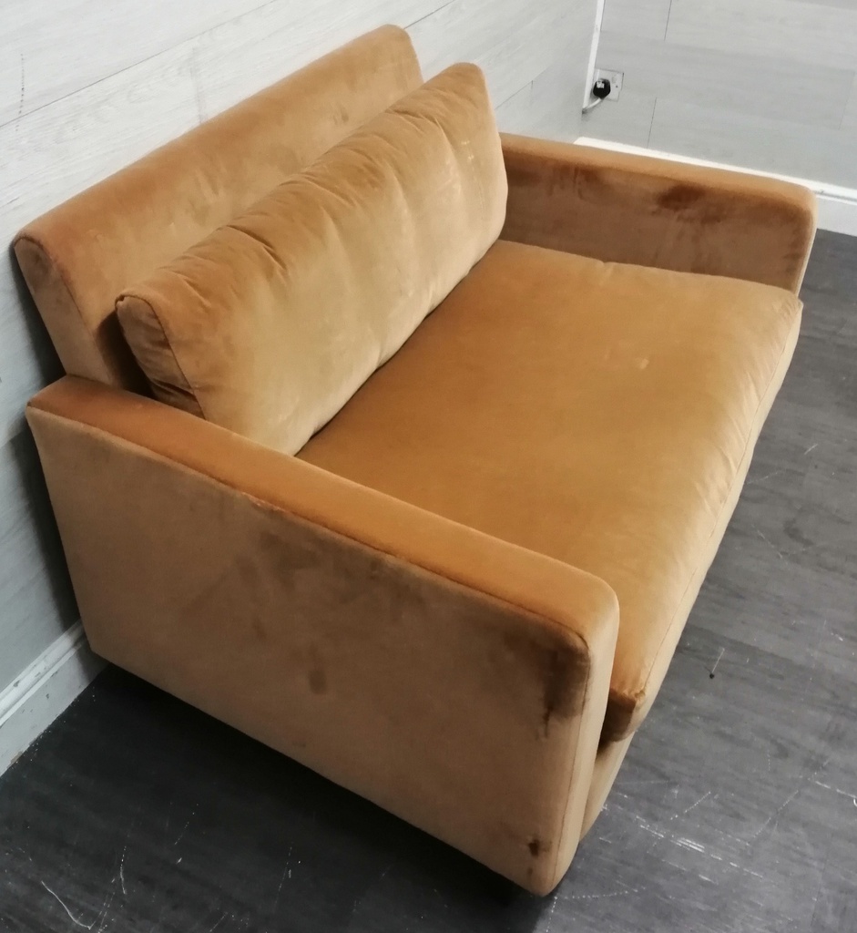 LOVELY CUDDLE CHAIR FROM HABITAT