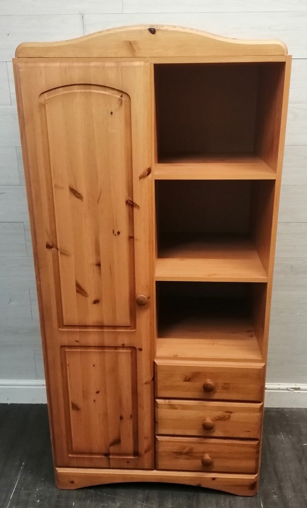 NEAT PINE WARDROBE