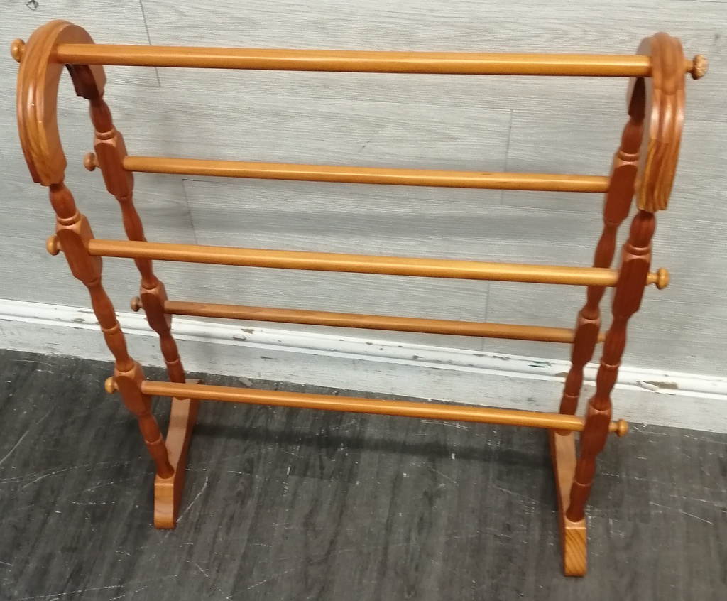 Pine Towel Rail