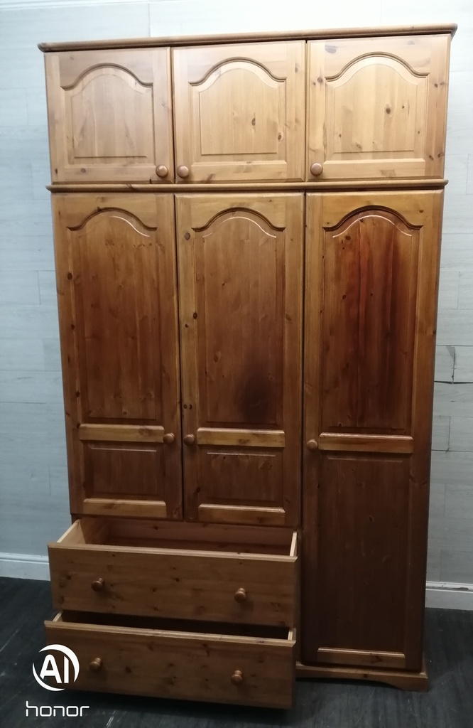 Solid pine top box triple wardrobe with drawers