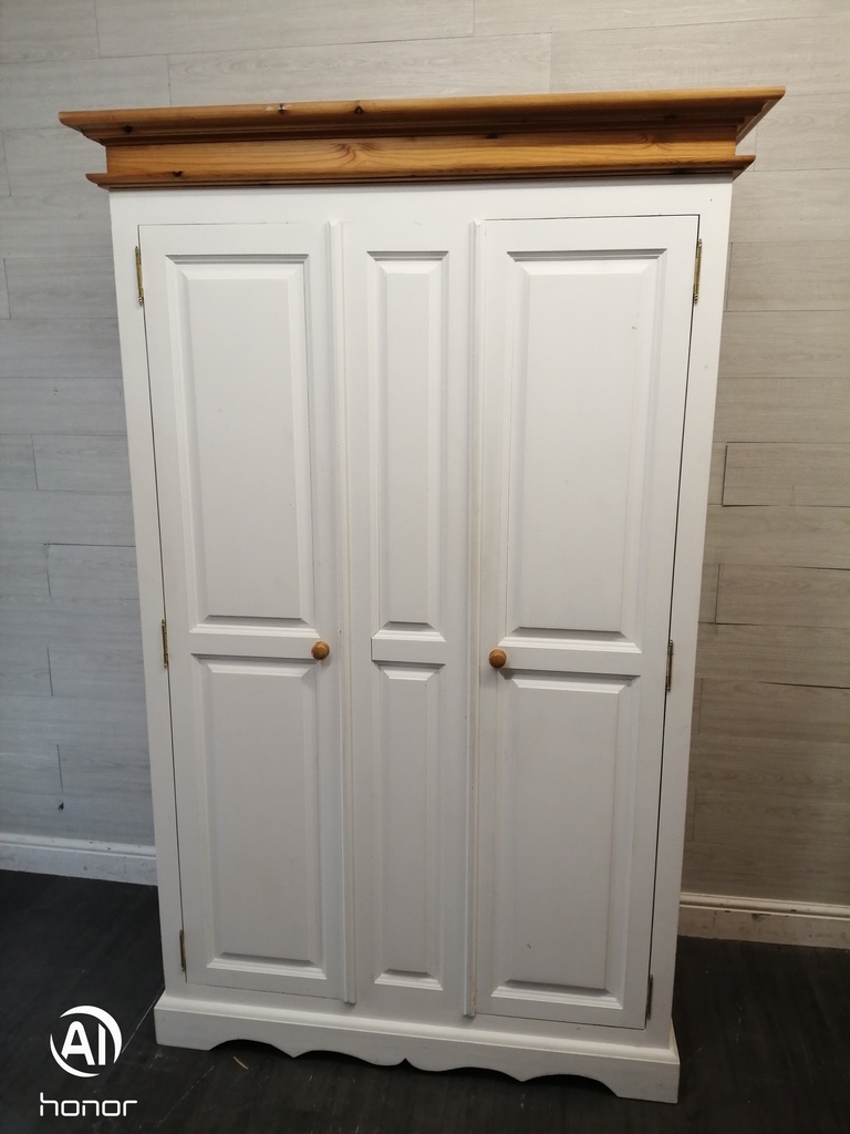 Quality triple size solid pine painted wardrobe