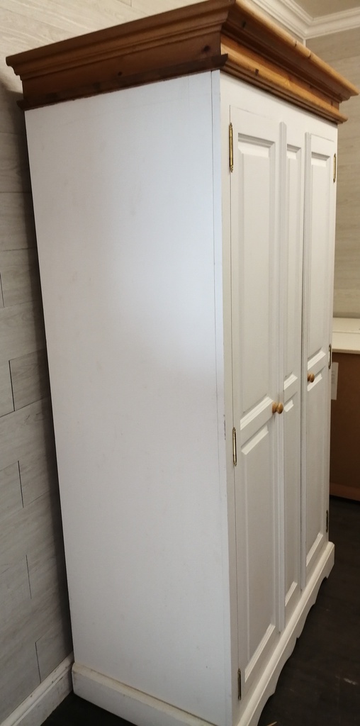Quality triple size solid pine painted wardrobe