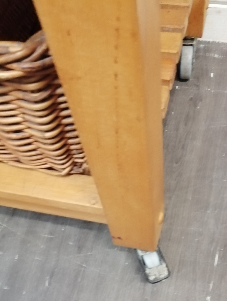 Kitchen butchers block / Island