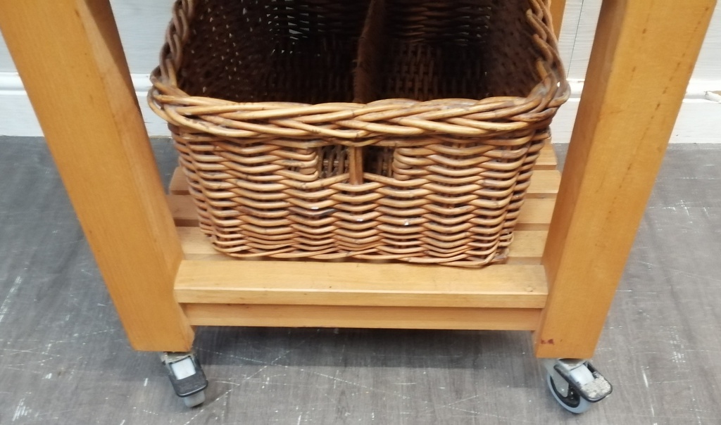 Kitchen butchers block / Island