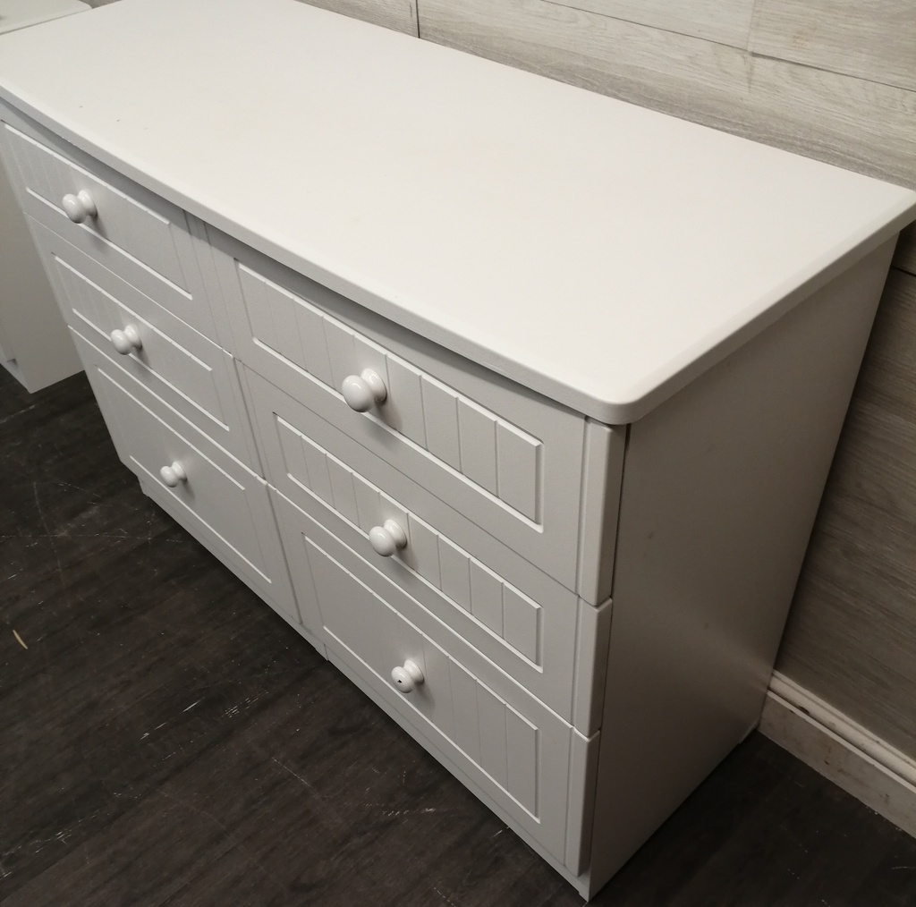 WHITE SIX DRAWER MERCHANT STYLE CHEST