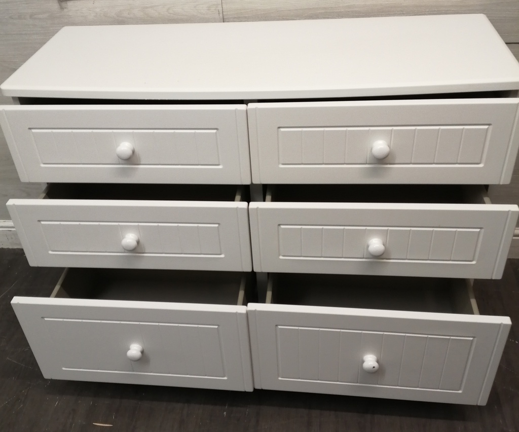 WHITE SIX DRAWER MERCHANT STYLE CHEST