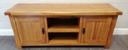 QUALITY OAK TV BENCH/STAND