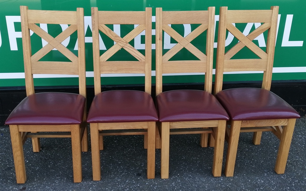QUALITY SET OF SIX OAK AND LEATHER CHAIRS