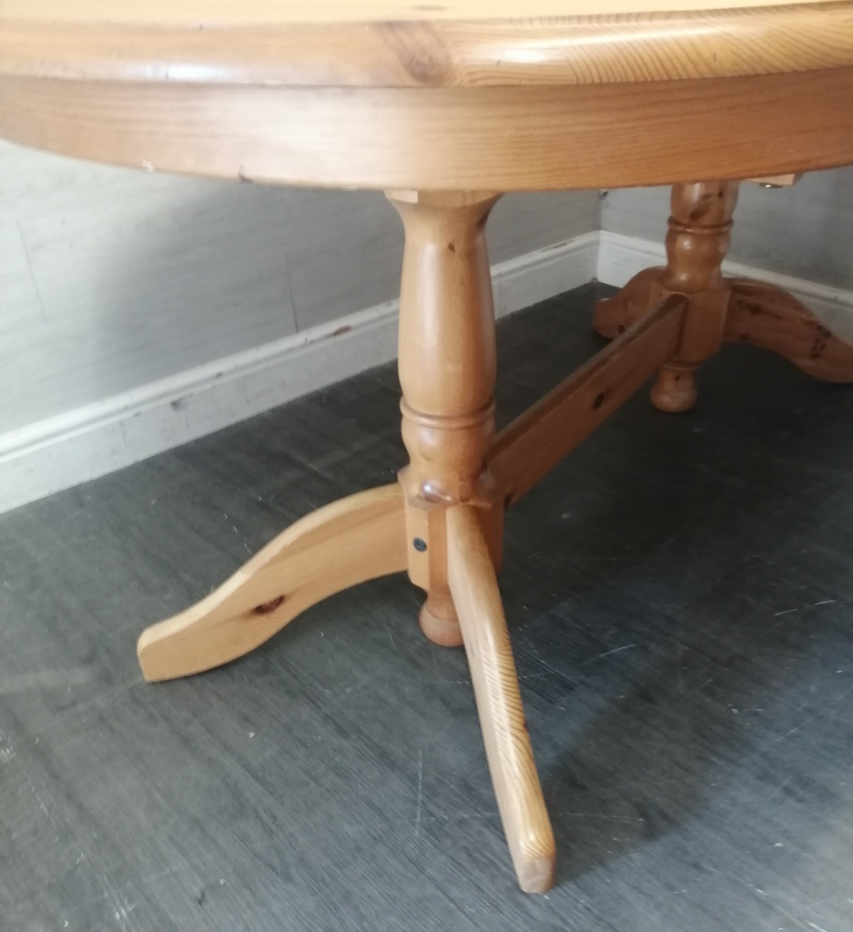 Oval Pine Extending Dining Table