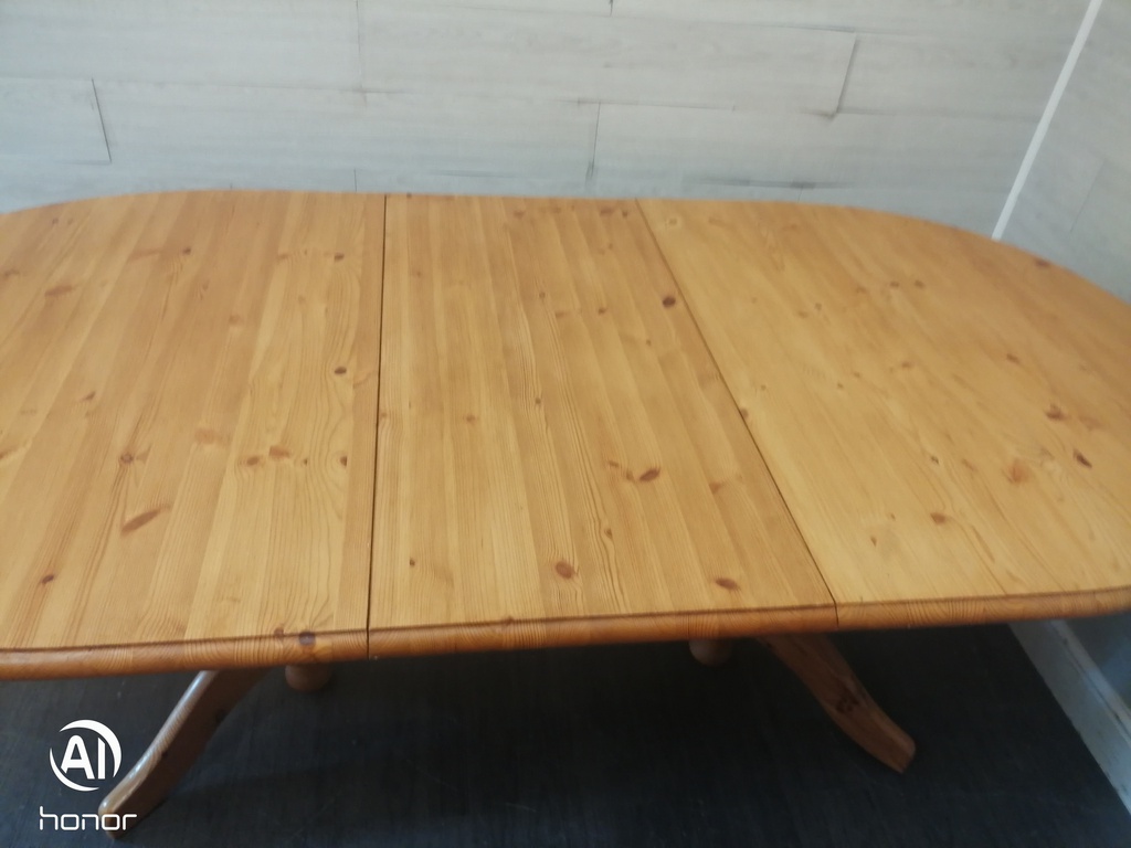 Oval Pine Extending Dining Table