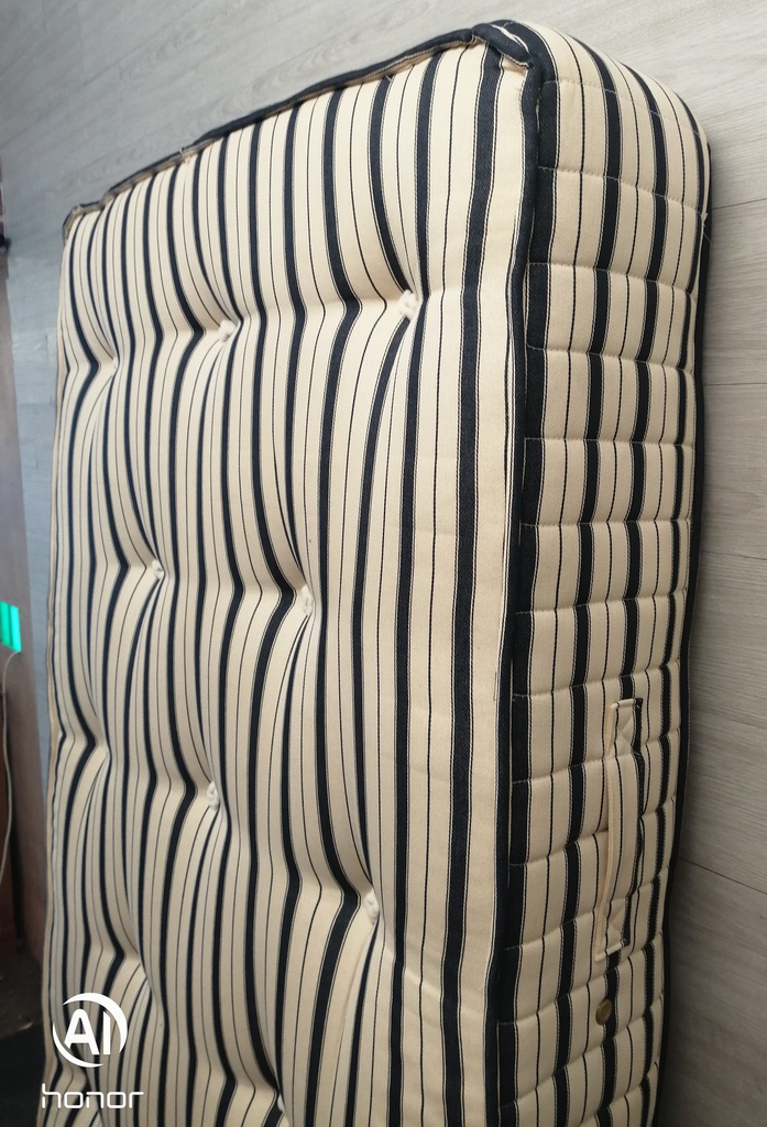 3FT SINGLE SPRUNG MATTRESS