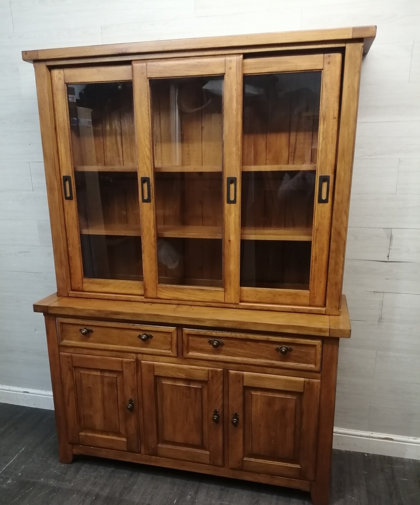 Sliding door oak glazed display unit