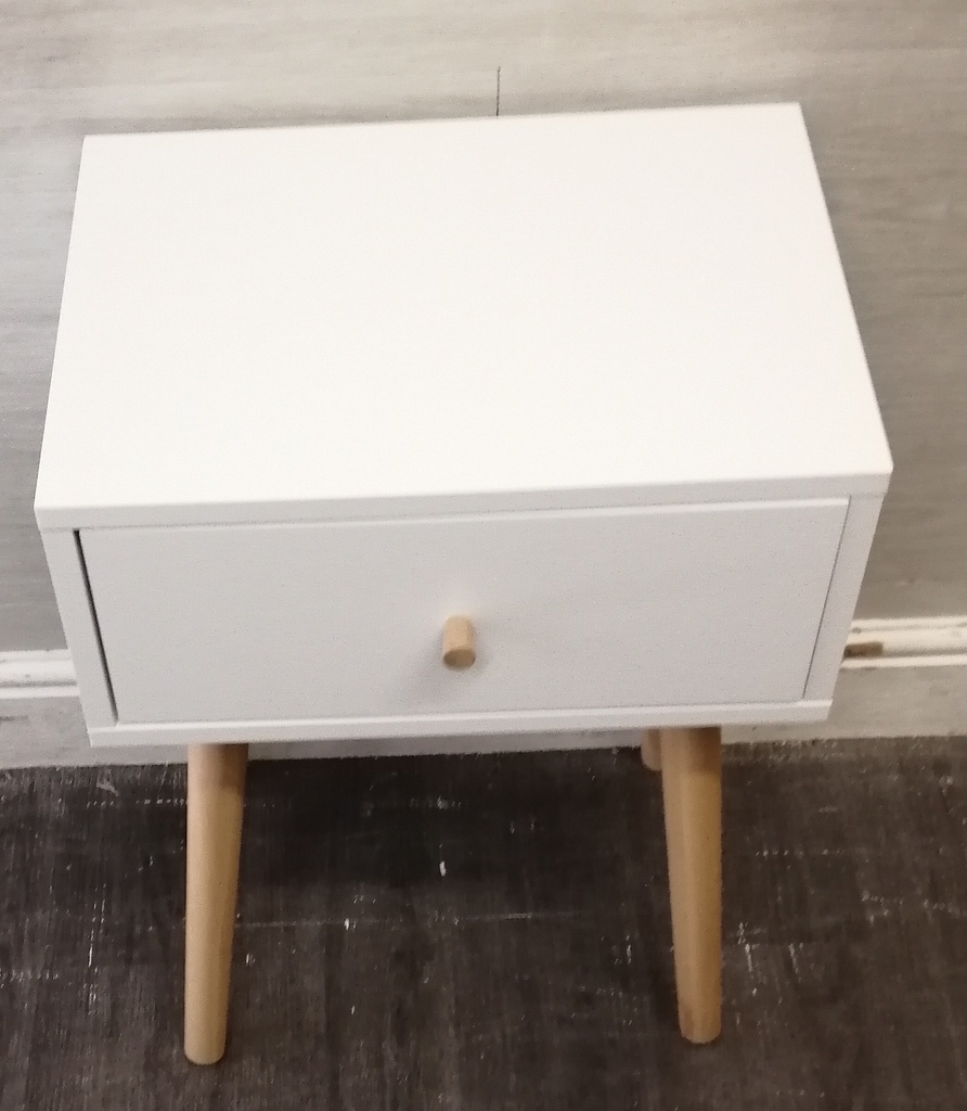 MODERN WHITE BEDSIDE