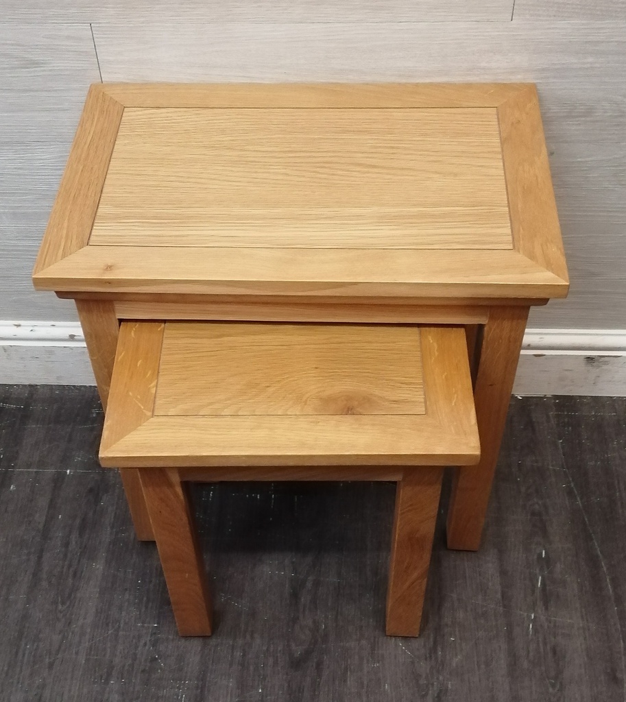 Nest of Two oak Tables