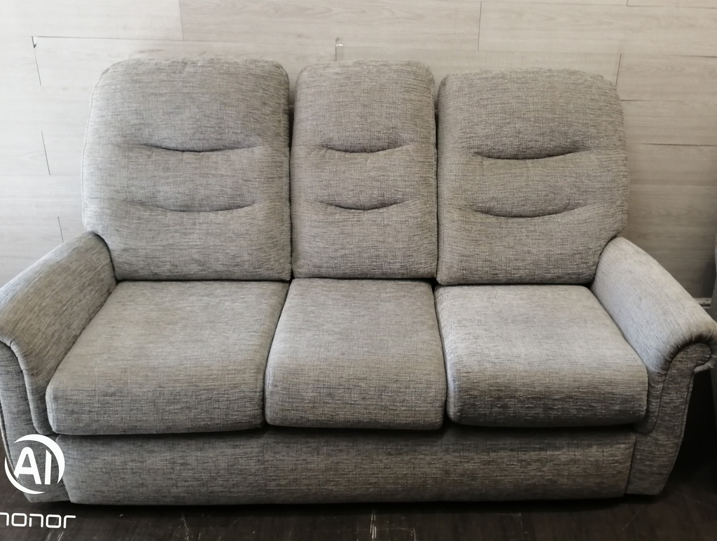 QUALITY G-PLAN TWO PIECE SUITE