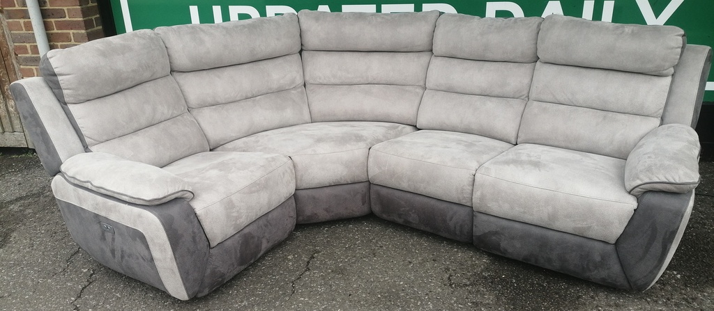 STUNNING GREY ELECTRIC RECLINER CORNER SOFA