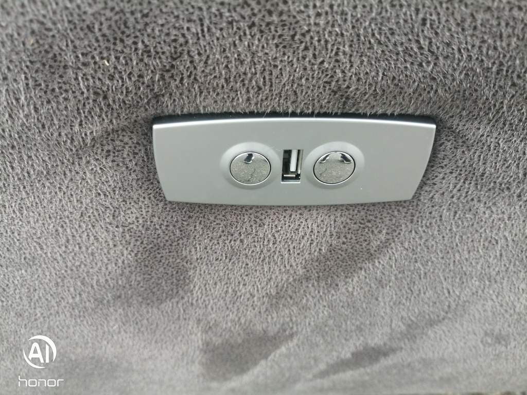 STUNNING GREY ELECTRIC RECLINER CORNER SOFA