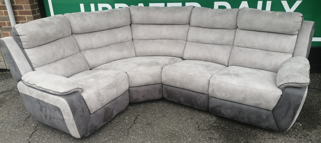 STUNNING GREY ELECTRIC RECLINER CORNER SOFA