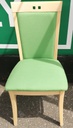 LOVELY EXTENDING TABLE AND 6 CHAIRS