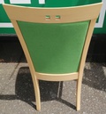 LOVELY EXTENDING TABLE AND 6 CHAIRS